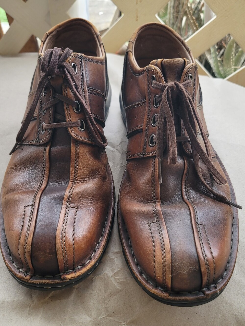 LN. Clarks Touareg Leather Upper Mens Lace Up Shoes. Size 10.5